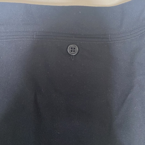 The Limited Stretch Mid Length Skirt - Picture 11 of 12